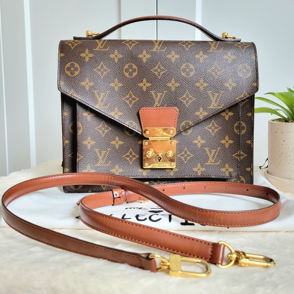 BEAUTIFUL Very Rare💕 Louis Vuitton Monceau 28 Crossbody/Shoulder Bag